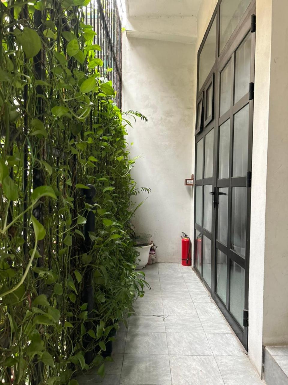 Entire Cosy Apartments May Homestay Hanoi Buitenkant foto